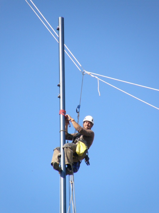Maintenance sur cordes pour pylone