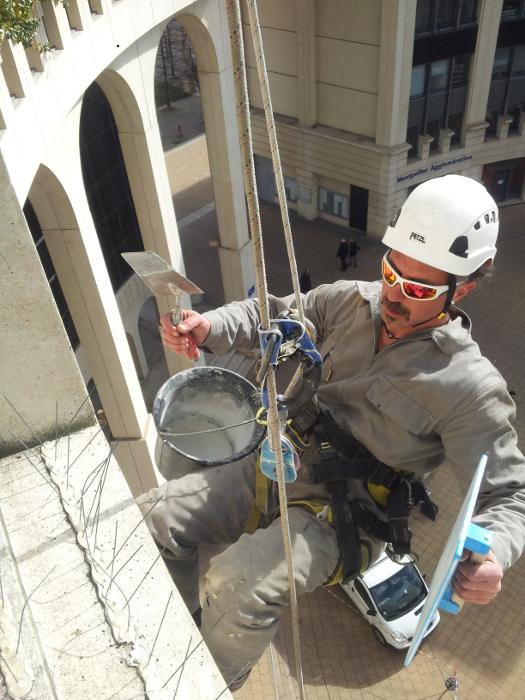 Maonnerie sur cordes