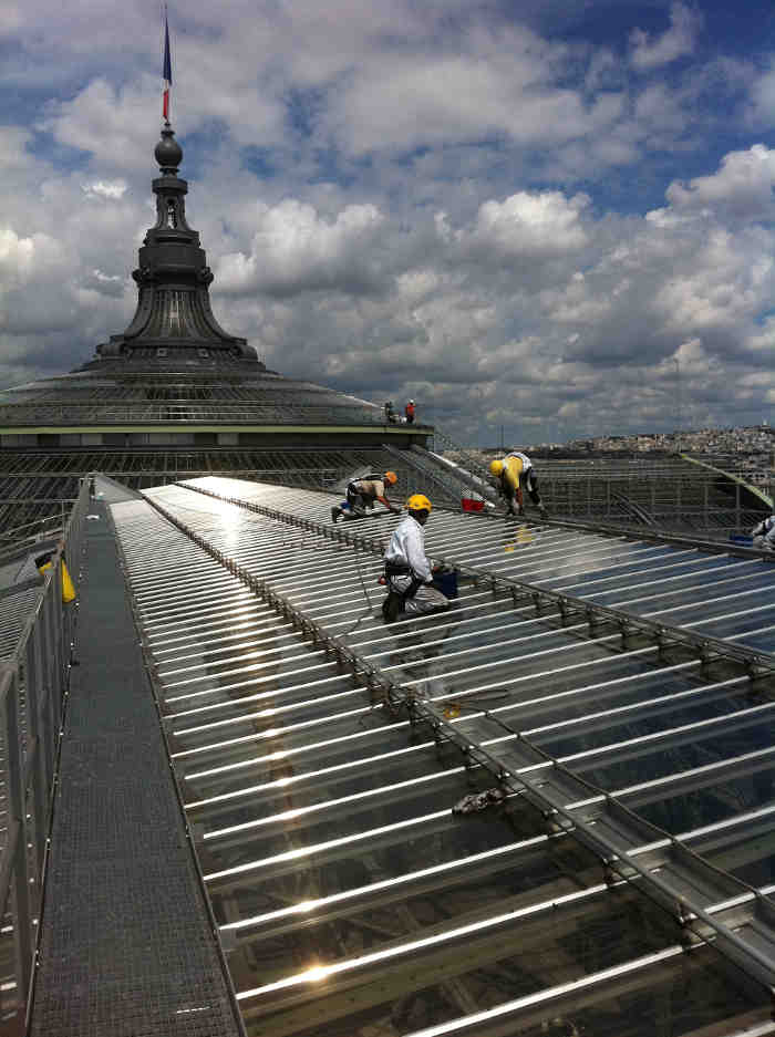 Nettoyage en hauteur de la verrire du Grand Palais